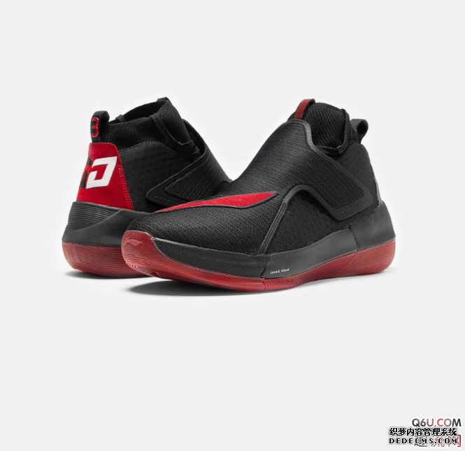 CJ麦科勒姆专属空袭5圣诞PE实物细节赏析 本赛季CJ上脚的个人PE有哪些 CJ麦科勒姆专属空袭5圣诞PE实物细节赏析 本赛季CJ上脚的个人PE有哪些