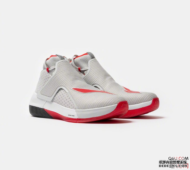 CJ麦科勒姆专属空袭5圣诞PE实物细节赏析 本赛季CJ上脚的个人PE有哪些 CJ麦科勒姆专属空袭5圣诞PE实物细节赏析 本赛季CJ上脚的个人PE有哪些