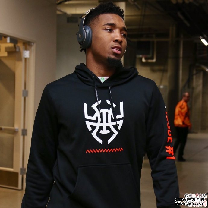 米切尔签名鞋专属logo曝光 米切尔值得拥有个人签名鞋吗 米切尔签名鞋专属logo曝光 米切尔值得拥有个人签名鞋吗