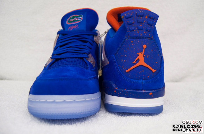 佛罗里达鳄鱼队专属AJ4实物赏析 AJ4有哪些好看的球员PE配色 佛罗里达鳄鱼队专属AJ4实物赏析 AJ4有哪些好看的球员PE配色