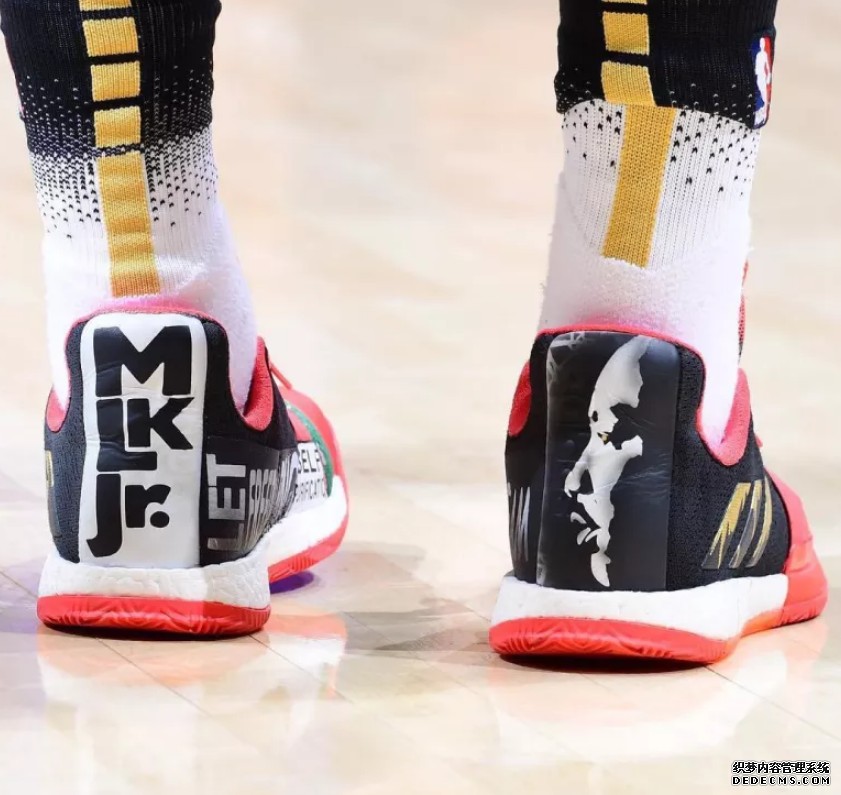 尼克杨上脚哈登3黑人月配色 哈登3黑人月发售信息 尼克杨上脚哈登3黑人月配色 哈登3黑人月发售信息