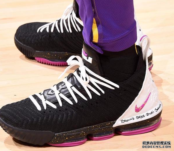 NBA12月22号球星上脚球鞋精选利拉德上脚Dame 5全新配色 NBA12月22号球星上脚球鞋精选利拉德上脚Dame 5全新配色