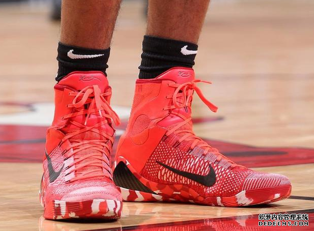 NBA12月22号球星上脚球鞋精选利拉德上脚Dame 5全新配色 NBA12月22号球星上脚球鞋精选利拉德上脚Dame 5全新配色