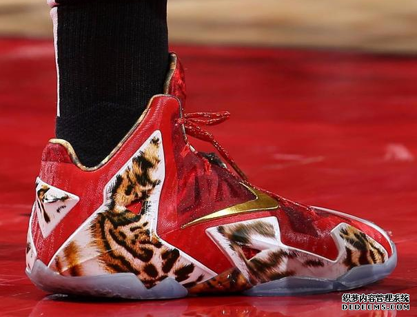 NBA12月22号球星上脚球鞋精选利拉德上脚Dame 5全新配色 NBA12月22号球星上脚球鞋精选利拉德上脚Dame 5全新配色