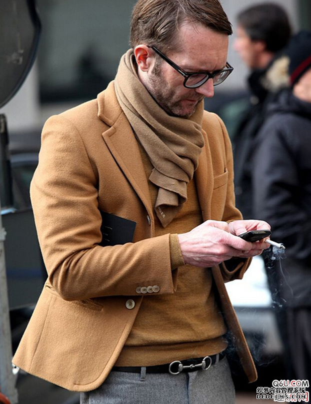 男生冬季围巾怎么系 潮流好看的男生冬季围巾搭配推荐 男生冬季围巾怎么系 潮流好看的男生冬季围巾搭配推荐