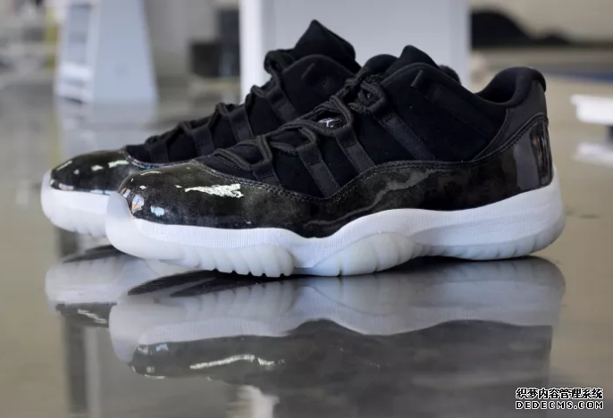 AJ11low伯爵实物欣赏 AJ11low伯爵上脚图 AJ11low伯爵实物欣赏 AJ11low伯爵上脚图