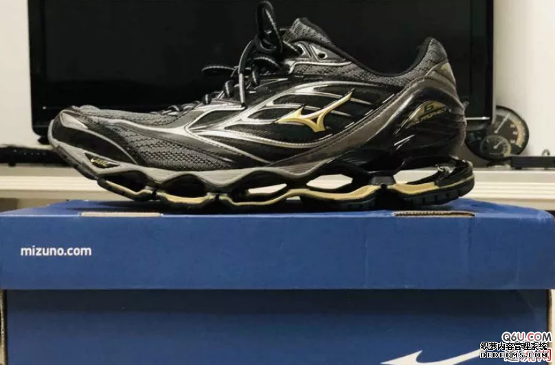 体重大的人适合什么跑鞋 大体重缓震跑鞋推荐 体重大的人适合什么跑鞋 大体重缓震跑鞋推荐