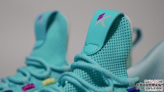 KT4轻骑兵开箱评测 安踏KT4轻骑兵细节赏析 KT4轻骑兵开箱评测 安踏KT4轻骑兵细节赏析