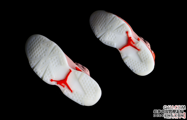 AJ6 X Aleali May樱花粉开箱测评 AJ6 Aleali May上脚图赏析 AJ6 X Aleali May樱花粉开箱测评 AJ6 Aleali May上脚图赏析