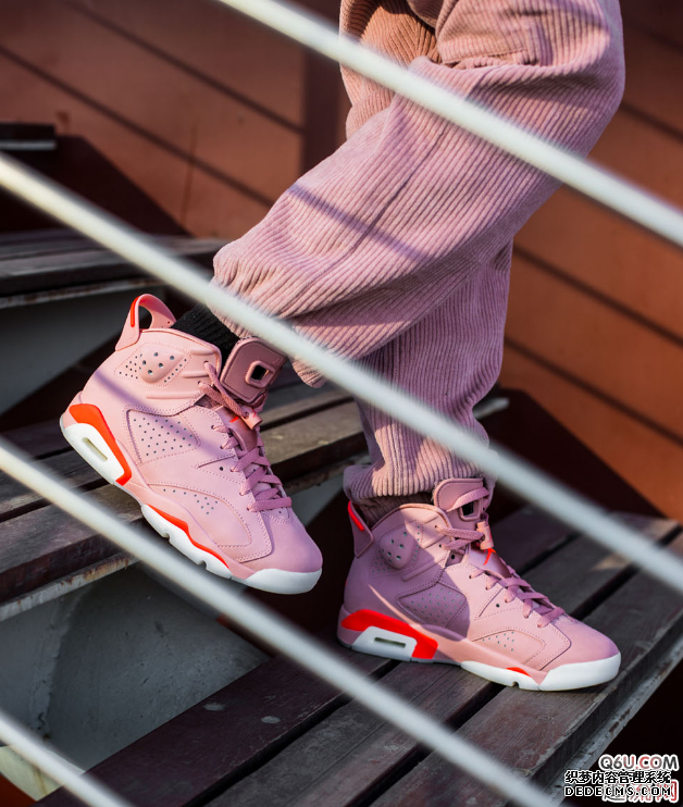 AJ6 X Aleali May樱花粉开箱测评 AJ6 Aleali May上脚图赏析 AJ6 X Aleali May樱花粉开箱测评 AJ6 Aleali May上脚图赏析