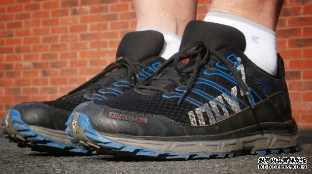 越野跑鞋适合跑步吗 越野跑鞋有什么特点 越野跑鞋适合跑步吗 越野跑鞋有什么特点