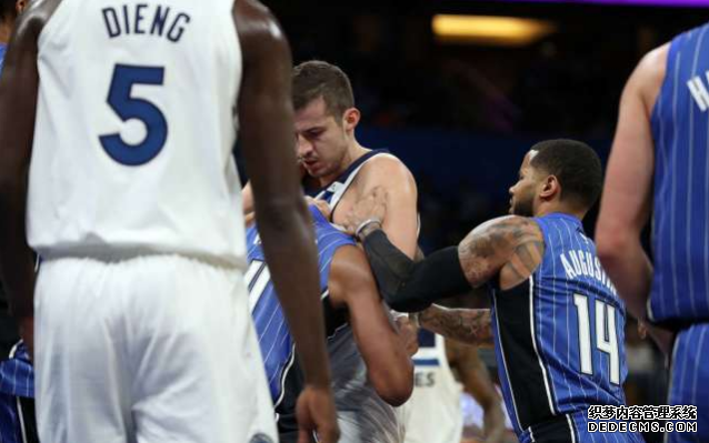 NBA赛场再次发生斗殴 别利察和阿弗拉罗激烈冲突 NBA赛场再次发生斗殴 别利察和阿弗拉罗激烈冲突