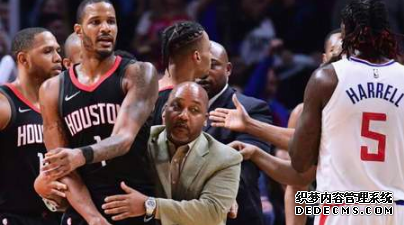 NBA赛场再次发生斗殴 别利察和阿弗拉罗激烈冲突 NBA赛场再次发生斗殴 别利察和阿弗拉罗激烈冲突