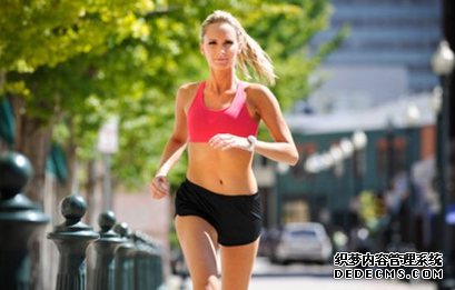 早上运动后可以吃早餐吗 早上运动多久可以吃早餐 早上运动后可以吃早餐吗 早上运动多久可以吃早餐