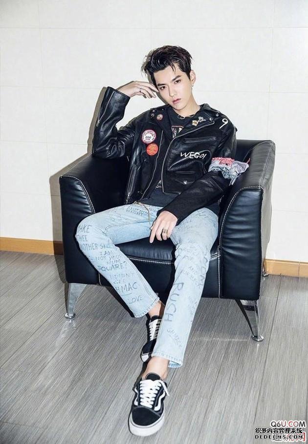 吴亦凡超酷时尚潮男穿搭 男孩子如何穿搭时尚帅气 吴亦凡超酷时尚潮男穿搭 男孩子如何穿搭时尚帅气